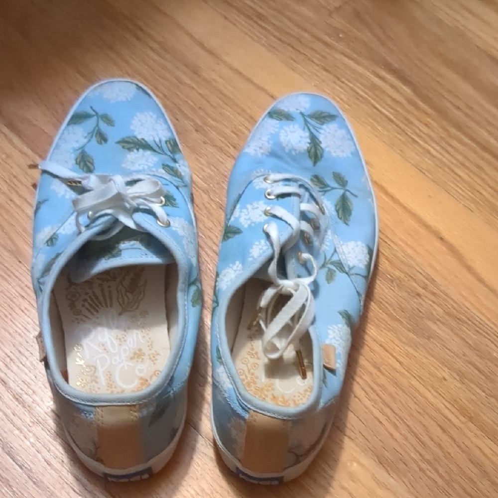 Floral Blue Sneakers